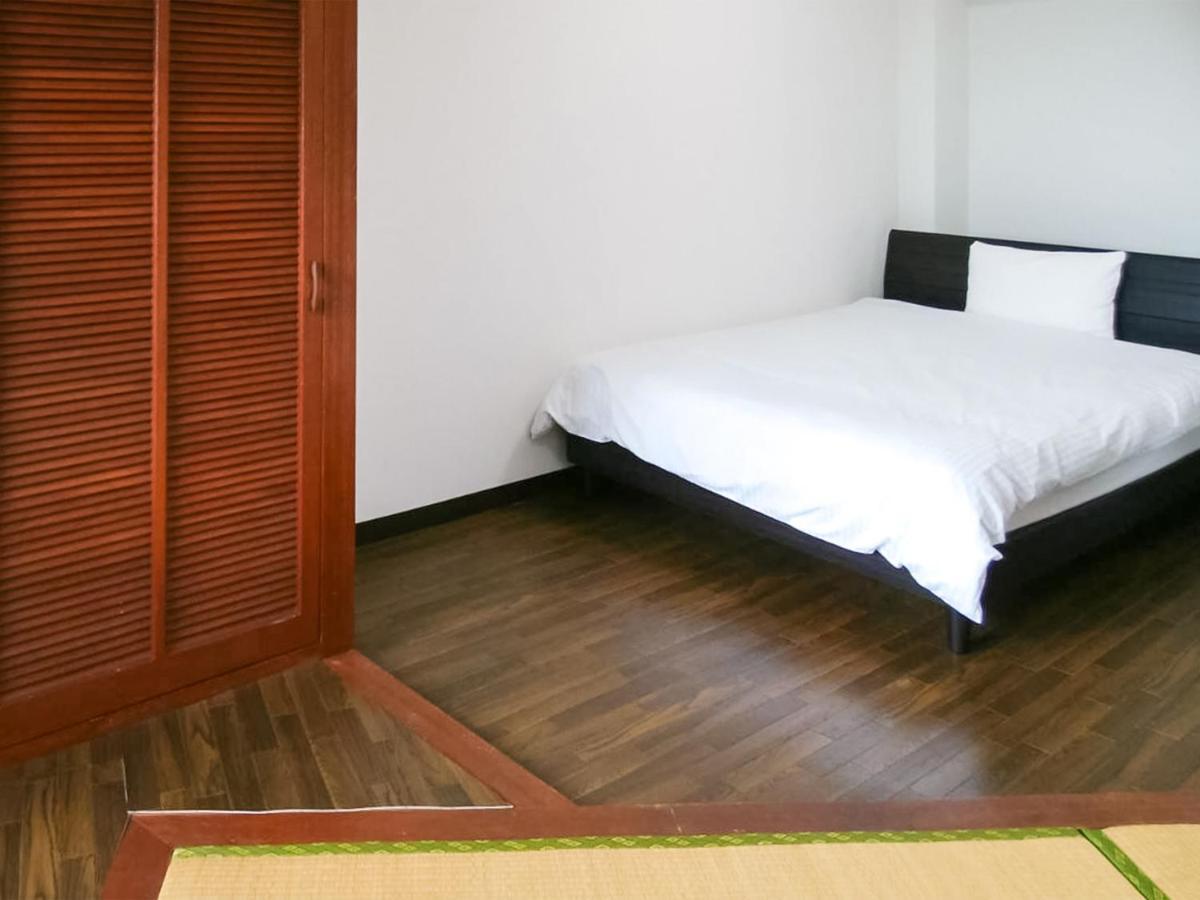Sunset Hills Inn Naha Kültér fotó