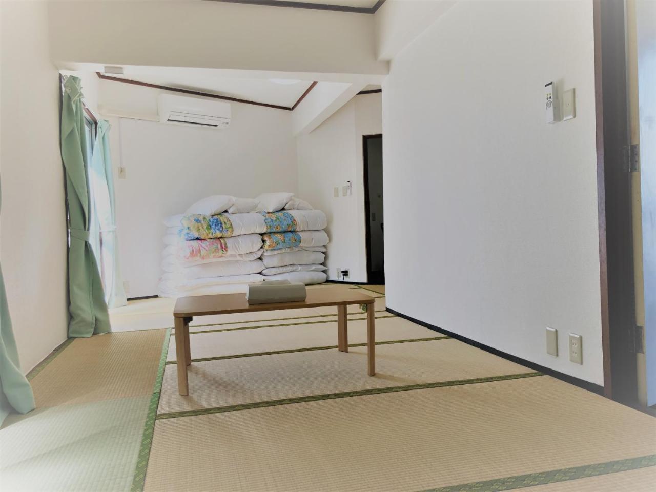 Sunset Hills Inn Naha Kültér fotó